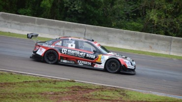 "POLE" EN EL TOP RACE SE DICE CANAPINO