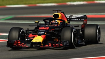 VERSTAPPEN DOMINÓ LAS PRÁCTICAS