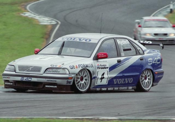 El famoso Volvo S40 con el que Rydell se consagró campeón del BTCC en 1998.