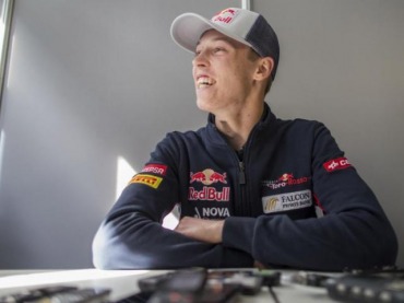 KVYAT RECONOCE A REGALIA