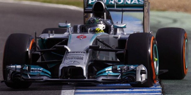 El primer entrenamiento fue para Rosberg