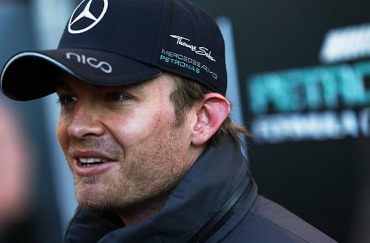 ROSBERG LARGA EN PUNTA