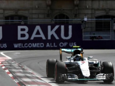 ROSBERG DUEÑO DE BAKU