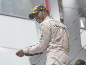 HAMILTON QUIERE ENTRAR AL PODIO DE LOS PILOTOS CON MÁS PODIOS