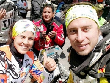 EL DAKAR LLEGO A LA PAZ Y LOS PILOTOS FUERON RECIBIDOS COMO HÉROES 