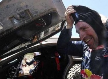 AUTOS: PETERHANSEL ES EL NUEVO CAMPEON DEL DAKAR 2017