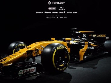 RENAULT PRESENTÓ EL RS17