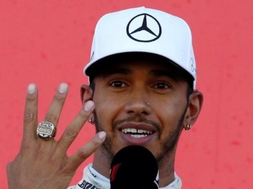 HAMILTON GANO EN SUZUKA