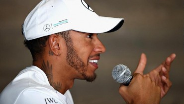 HAMILTON CONTRA LA FÓRMULA 1