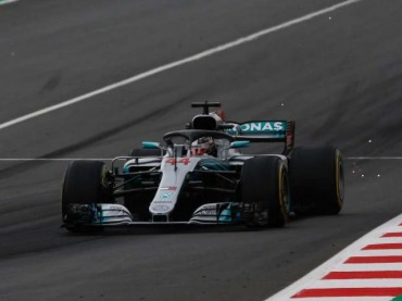 HAMILTON DOMINÓ EN ESPAÑA