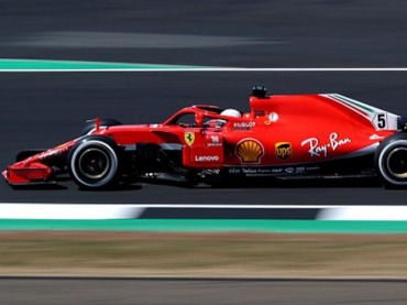 VETTEL SE QUEDÓ CON LA SEGUNDA TANDA DEL VIERNES