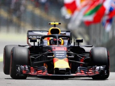 VERSTAPPEN COMIENZA AL FRENTE EN BRASIL