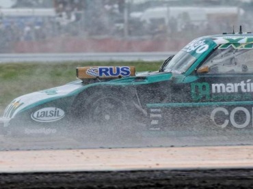 ¿POR QUE SE LA JUGO CANAPINO CON UNA PUESTA A PUNTO DE LLUVIA?