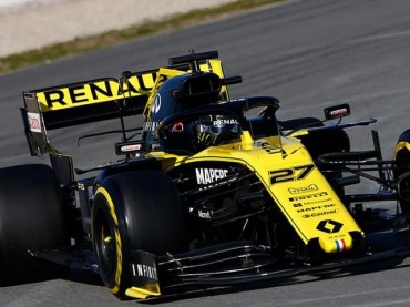 RENAULT CIERRA LA SEMANA BIEN ARRIBA