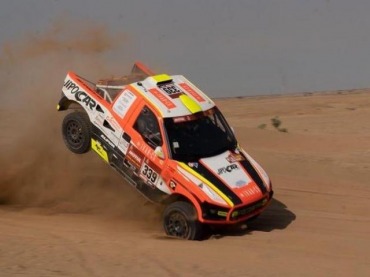 DAKAR: YA HUBO UN ACCIDENTE Y ABANDONO