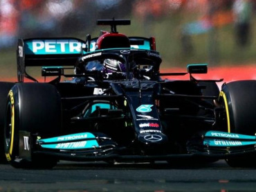 POLE DE HAMILTON CON UNA ACCIÓN CONTROVERTIDA