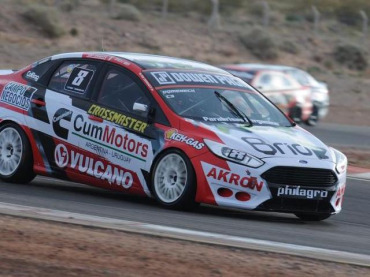 POLE DE ALFONSO DOMENECH EN NEUQUEN