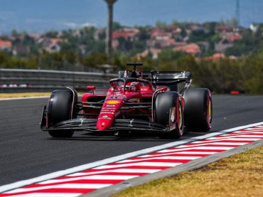 FERRARI LIDERA EL DÍA VIERNES EN HUNGRÍA