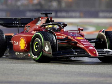 POLE POSITION DE LECLERC EN SINGAPUR