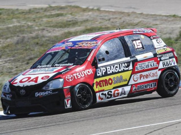 BLOTTA CON LA POLE DE LA CLASE 2 DEL TN