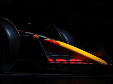 RED BULL MODIFICÓ EL HORARIO DE LANZAMIENTO DEL RB19