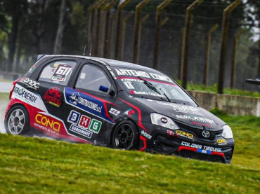 GASTÓN IANSA CON EL AUTO DE ALEX CONCI SE LLEVÓ LA POLE DEL TN C2