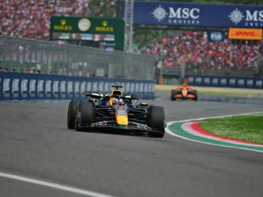 MAX VERSTAPPEN SE LLEVÓ EL GP DE EMILIA ROMAGNA 