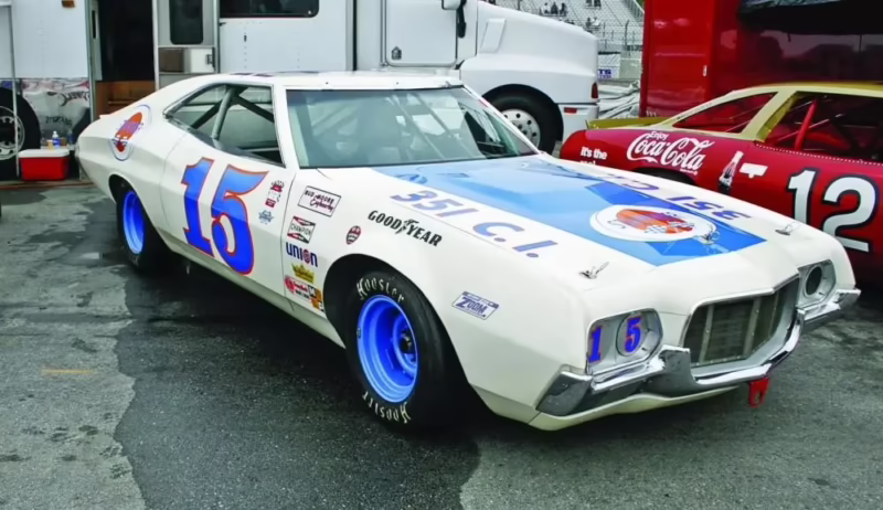 How much horsepower does a 1972 Gran Torino 351 Cleveland have?