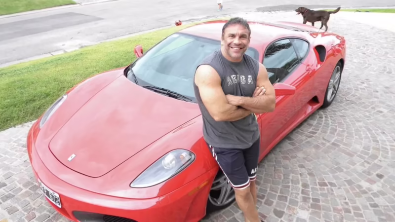 ¿Qué es de la vida de la hiena barrio el boxeador?