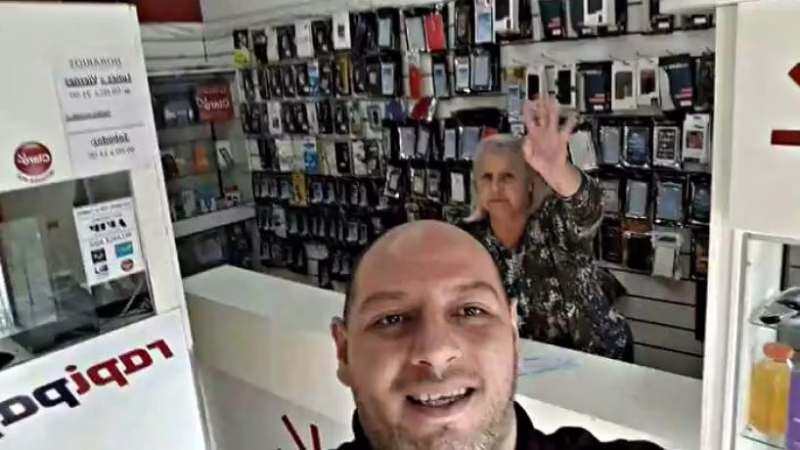 ¿Cuál es la fortuna de Johnny Pacheco?