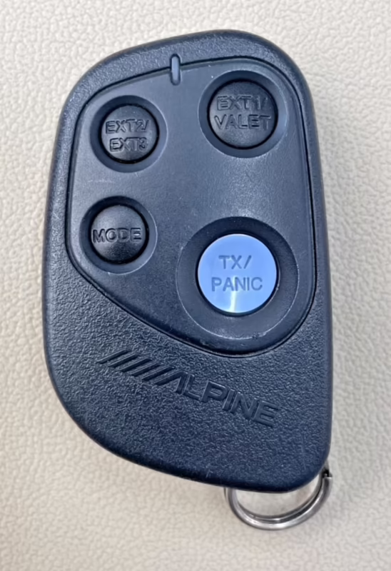 ¿Cuánto cuesta arreglar la alarma de un carro?