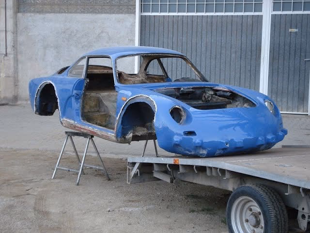 What is a full car restoration?