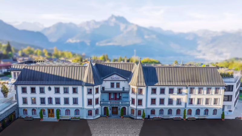 Who owns Beau Soleil?