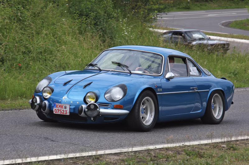 Are Alpine cars allowed in the US?