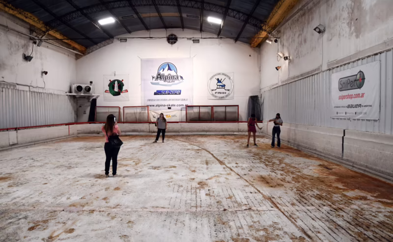 ¿Cuánto cuesta aprender a patinar en hielo?
