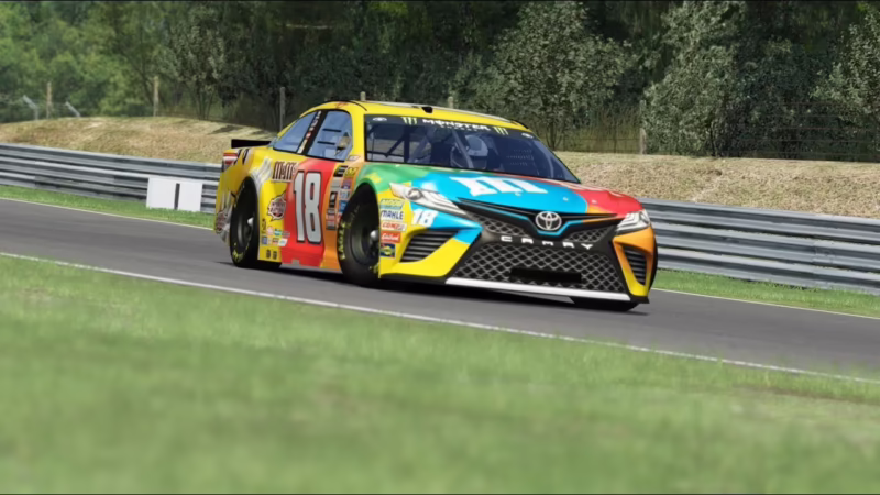 Which one is better, Assetto Corsa or Assetto Corsa Evo?