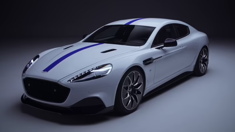 ¿Aston Martin tiene vehículos eléctricos?