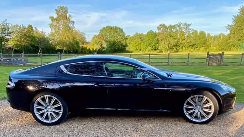 How much is it to hire a Rolls-Royce for a day?