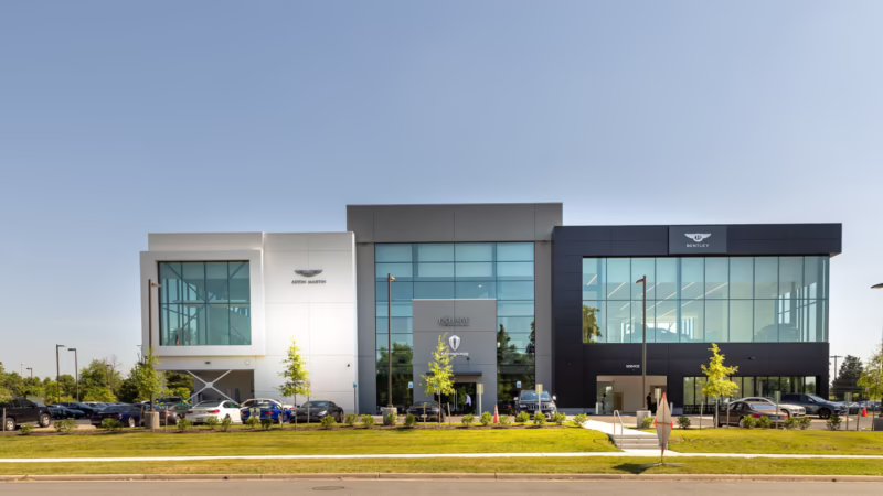 Why should I Choose an official Aston Martin service centre?