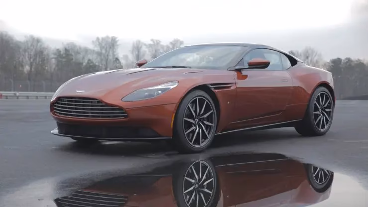 ¿Cuál es el Aston Martin más exclusivo?