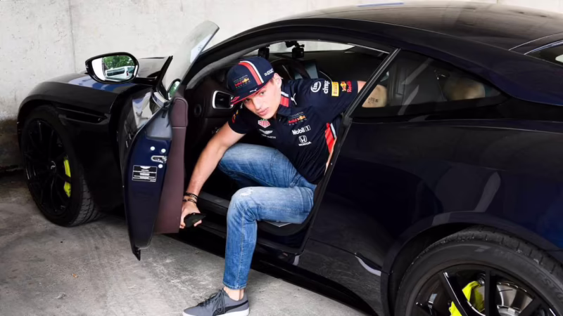 ¿Qué coche tienen los pilotos de F1?