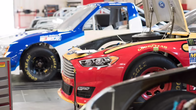 How much do NASCAR welders get paid?