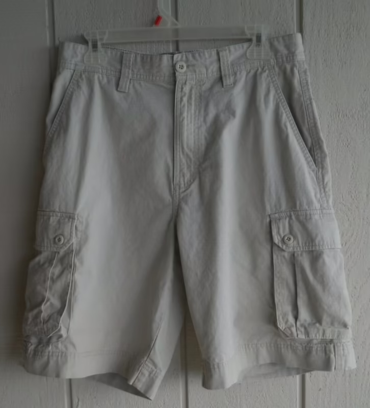 What shorts do skaters wear?