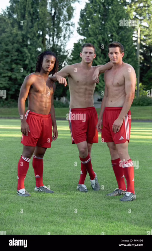 Who turned down the role for Clark Kent in Smallville?