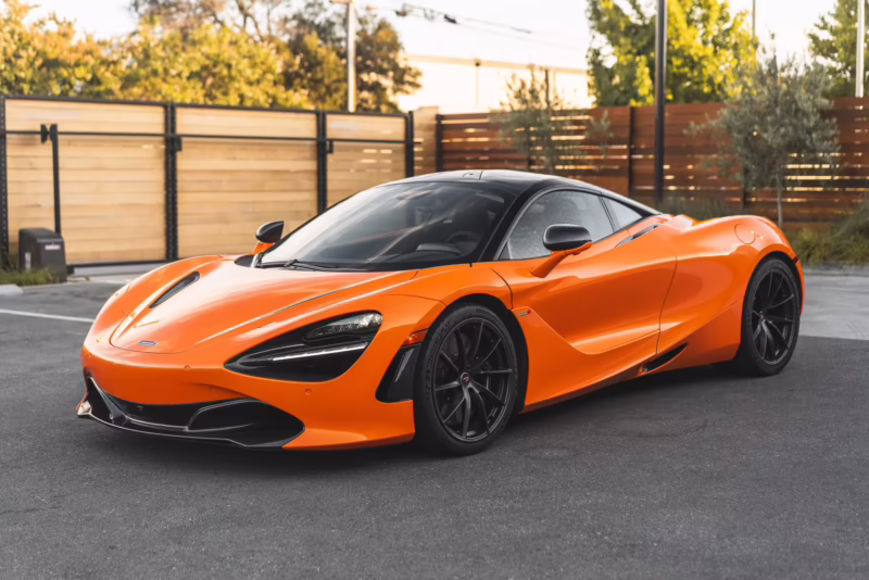 How much is a McLaren 750S in Italy?