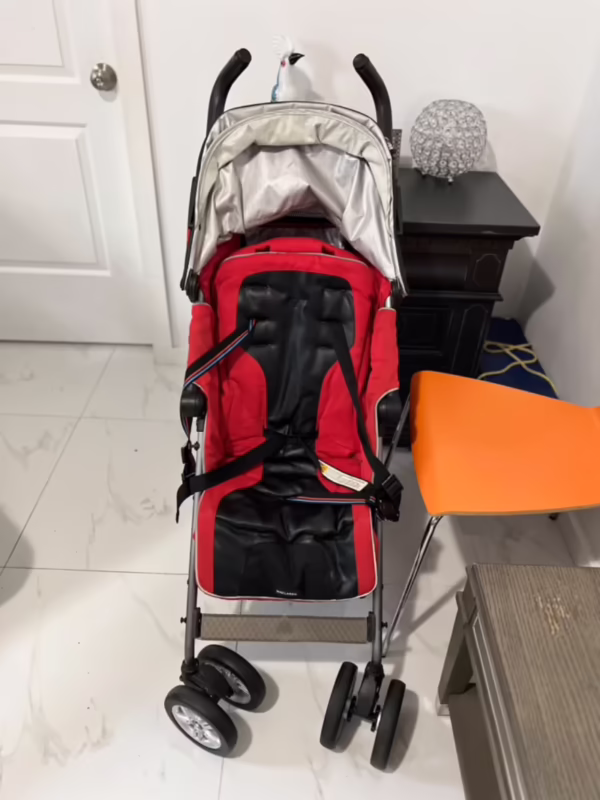 Do Maclaren strollers have a lifetime warranty?