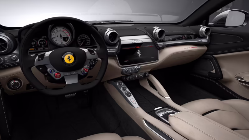 ¿Qué hace que el interior de un Ferrari sea único?