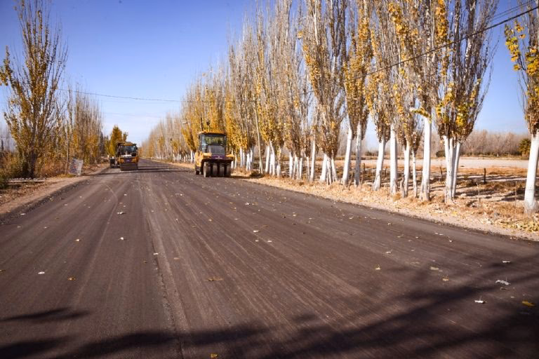 ¿Cuántas personas viven en Guaymallén, Mendoza?