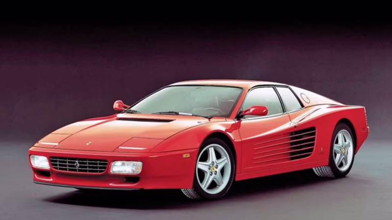 ¿Ferrari cuántos cilindros tiene?