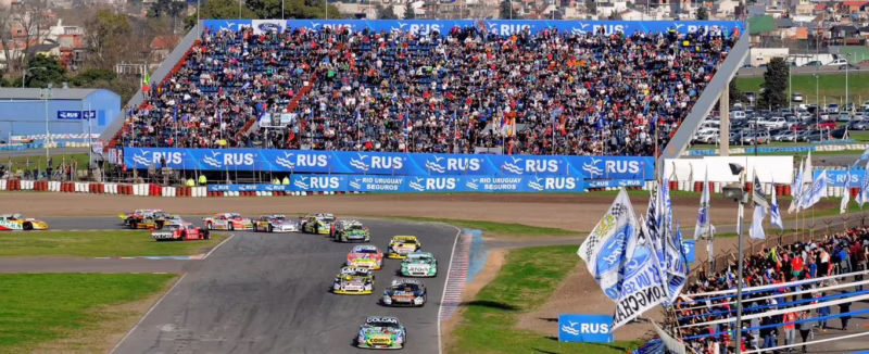 ¿Qué capacidad tiene el autódromo?